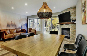 Condo 105 33 Chemin du Hameau by Les Chalets Alpins Stoneham